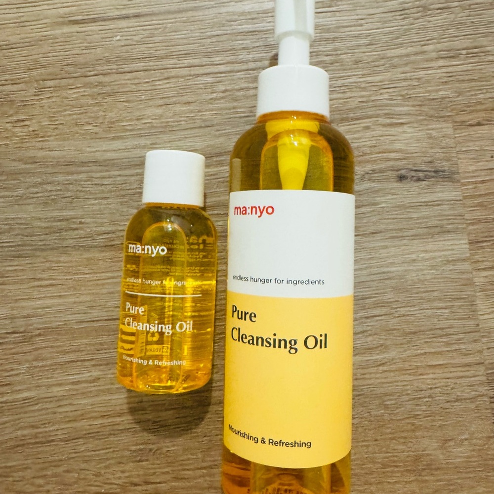 Pure Cleansing Oil - Nourishing Facial Cleanser